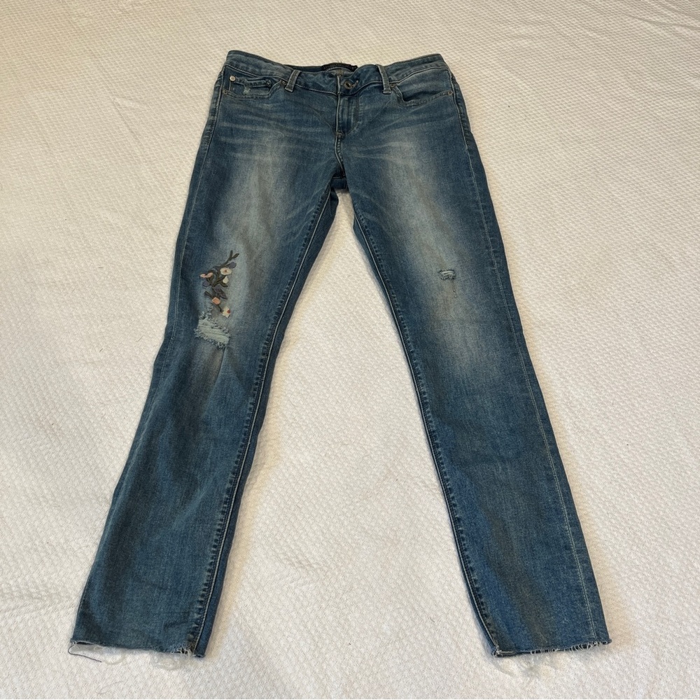 Lucky Brand embroidered skinny jeans